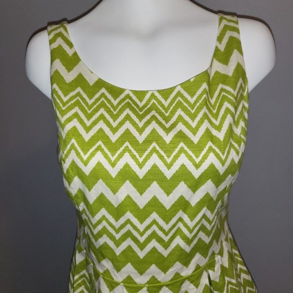 Jessica Howard, Chevron Green and White, Fit & Flare Dress, Size 10, Sleeveless - Picture 4 of 6